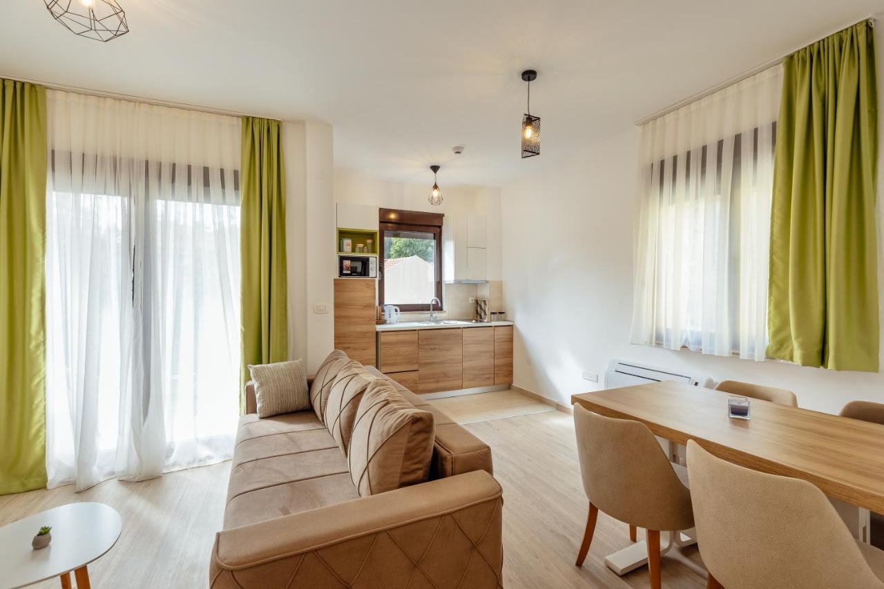 Green Valley Apartments Herceg Novi Kültér fotó