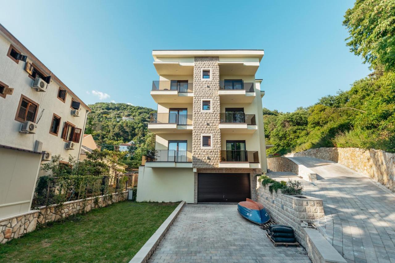 Green Valley Apartments Herceg Novi Kültér fotó